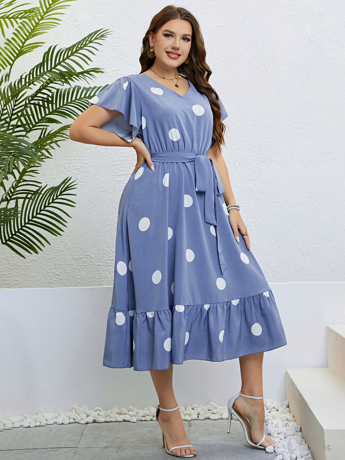 The Ultimate Guide to Plus Size Women Fashion: Style Tips You Can’t Miss
